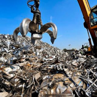 Stainless steel (Magnetic)
