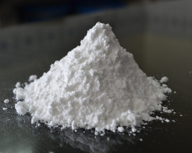 Amit-Rao-Zinc-sulphate-monohydrate_4x5-640x512-1 Zinc Sulphate Monohydrate - Image 1
