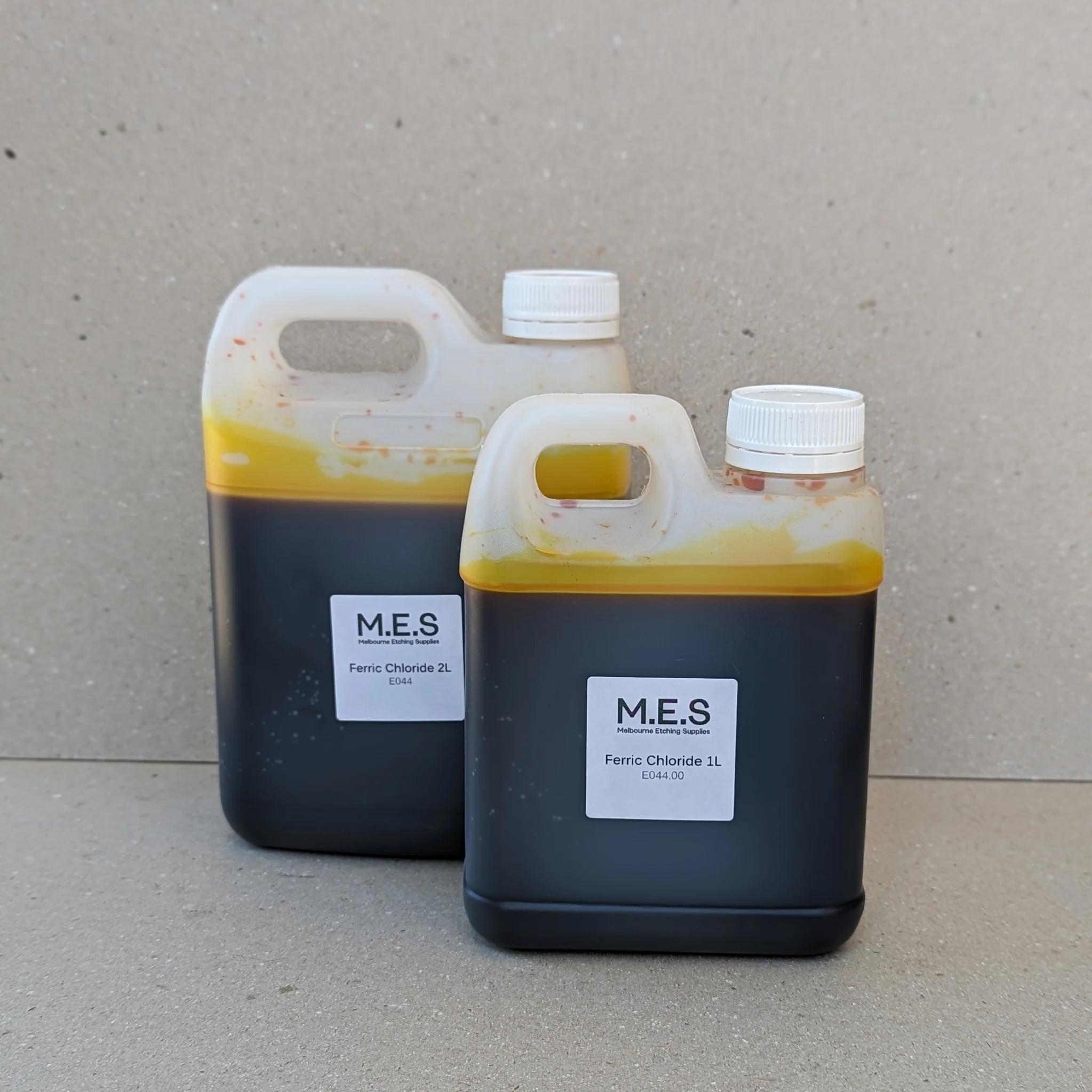 Ferric_Chloride_2048x2048 Ferric Ammonium Citrate - Image 1