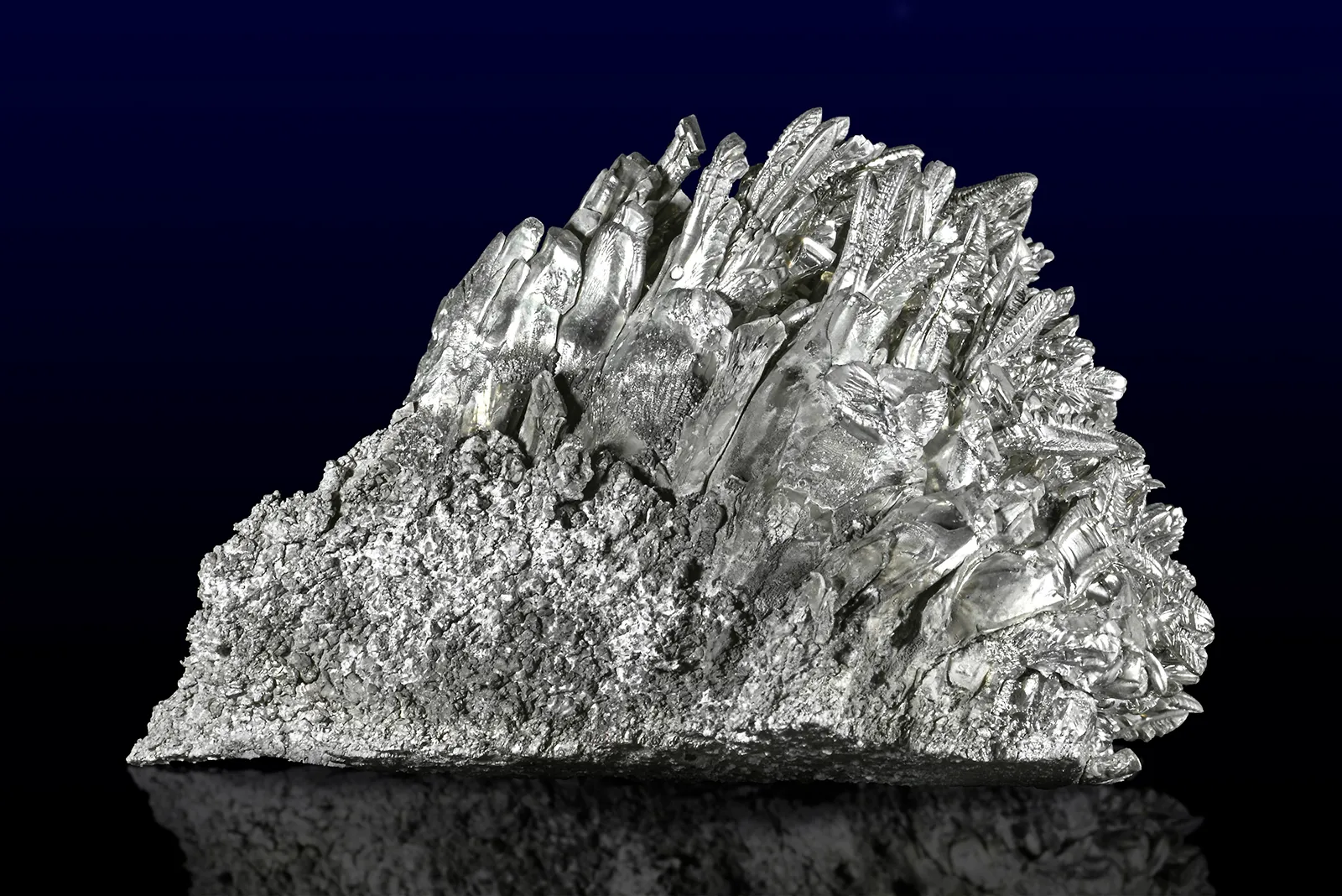 Magnesium-magnesium-crystals-processing-crust-Earth Alkaline Earth Metal Salts Mix