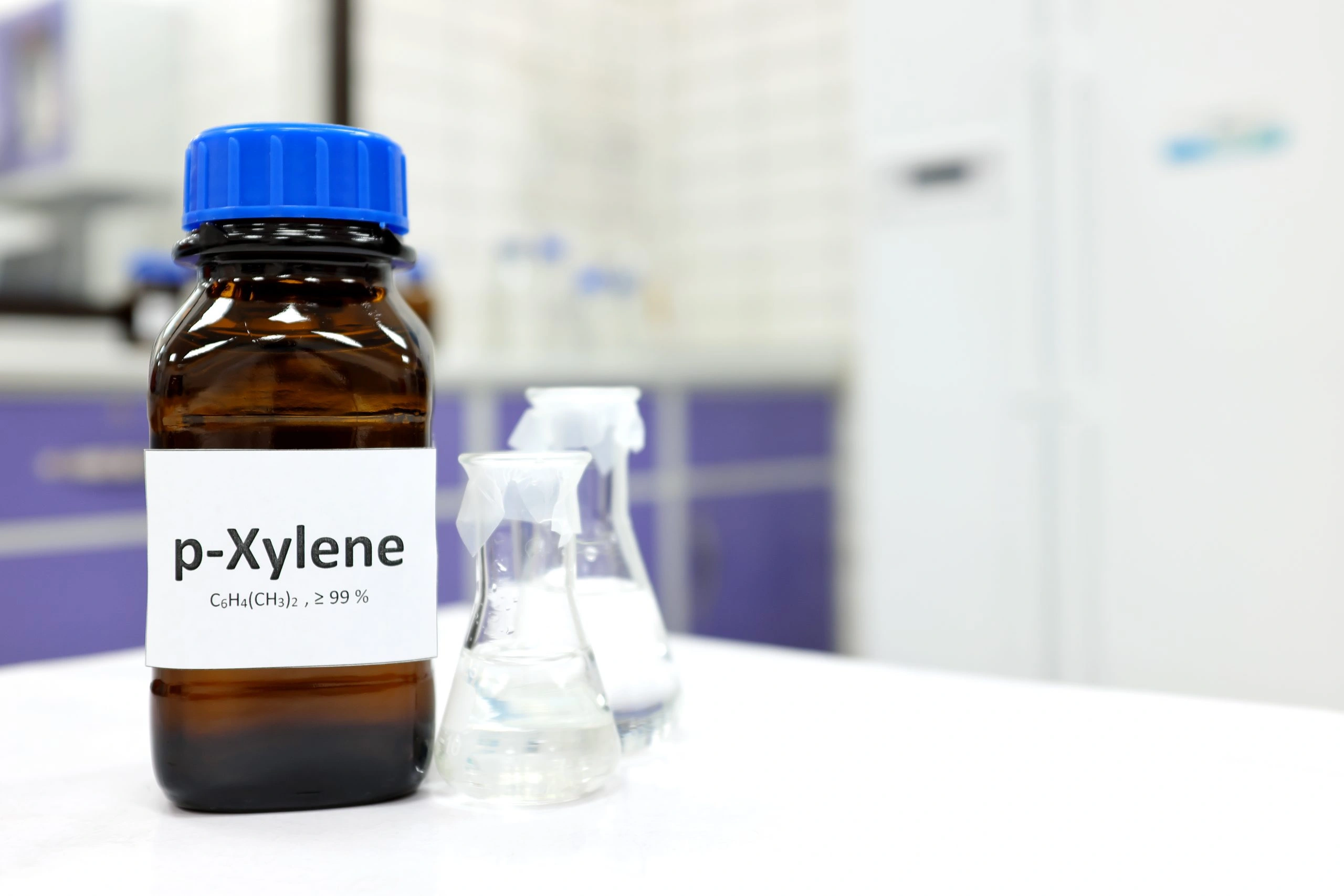 bottle-of-xylene-scaled Xylene - Image 1