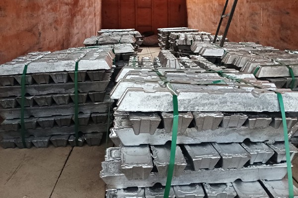 lead-ingot-2 Lead Ingots - Image 1