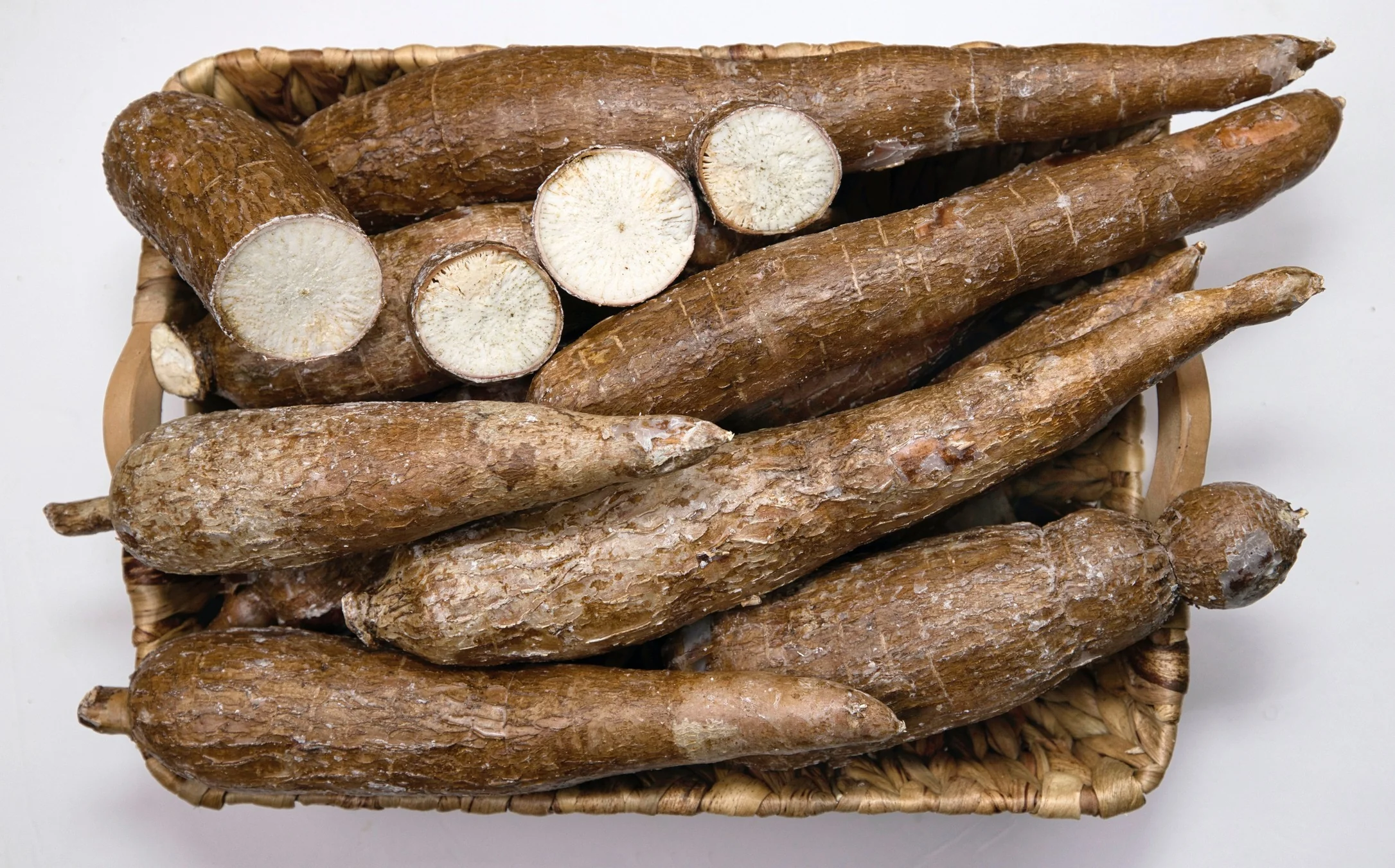 loren-biser-vP5guwApg0g-unsplash_1 Cassava - Image 1