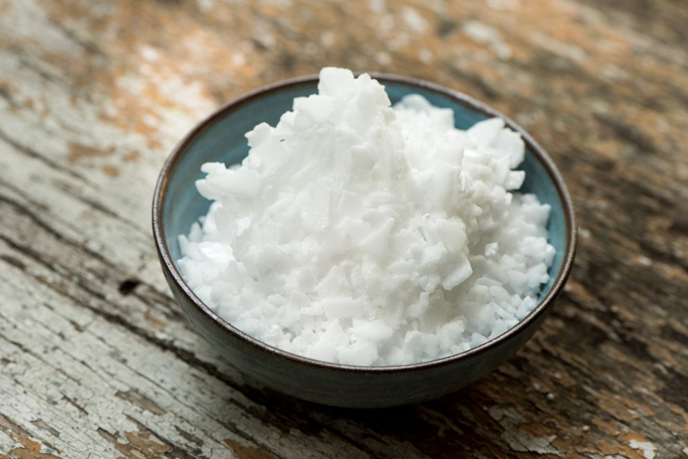 shutterstock_1159057138-1 Potassium Hydroxide Flakes CP - Image 1