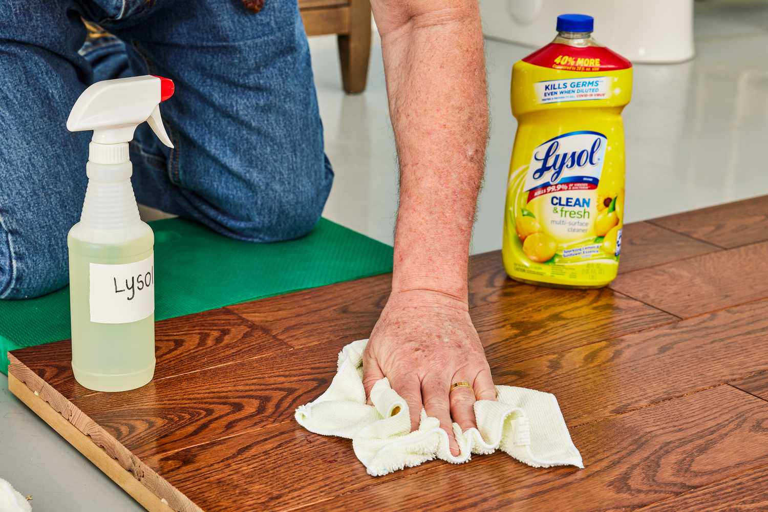 spr-floor-cleaners-test-lysol-multi-surface-dburreson-008-22-94435653272d4177b0e6776d4bc0d1f2 Floor Cleaner Multi Surface - Image 1