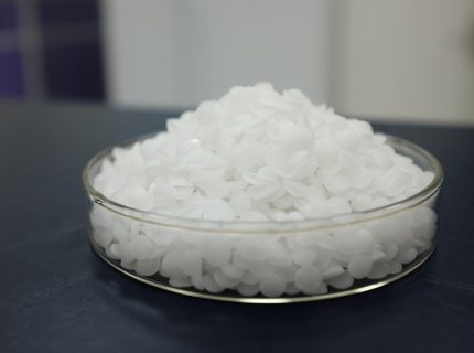 Potassium Hydroxide Flakes AR